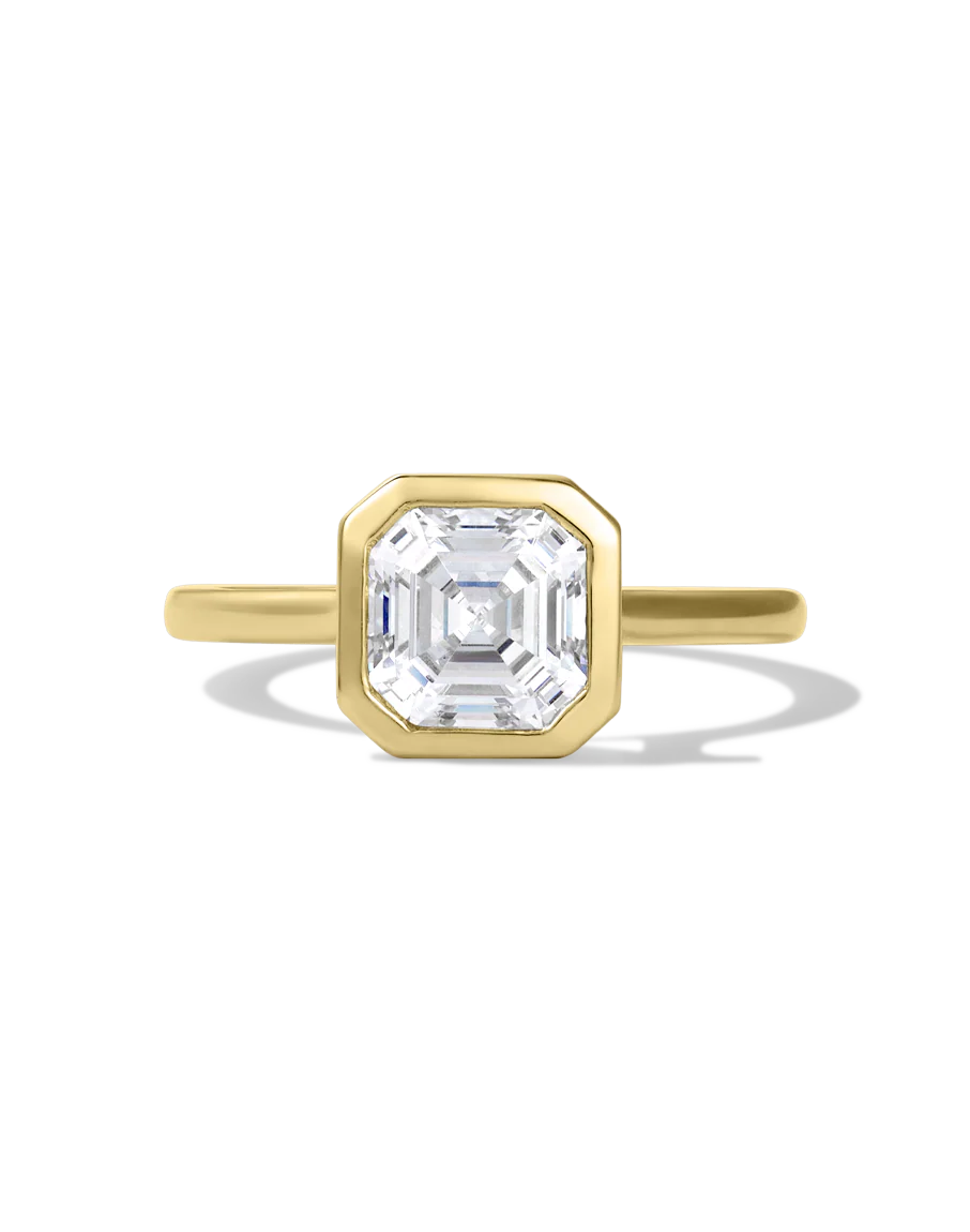 Asscher Bezel Diamond Ring - Image 3
