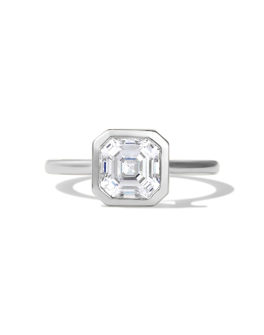 Asscher Bezel Diamond Ring - Image 5