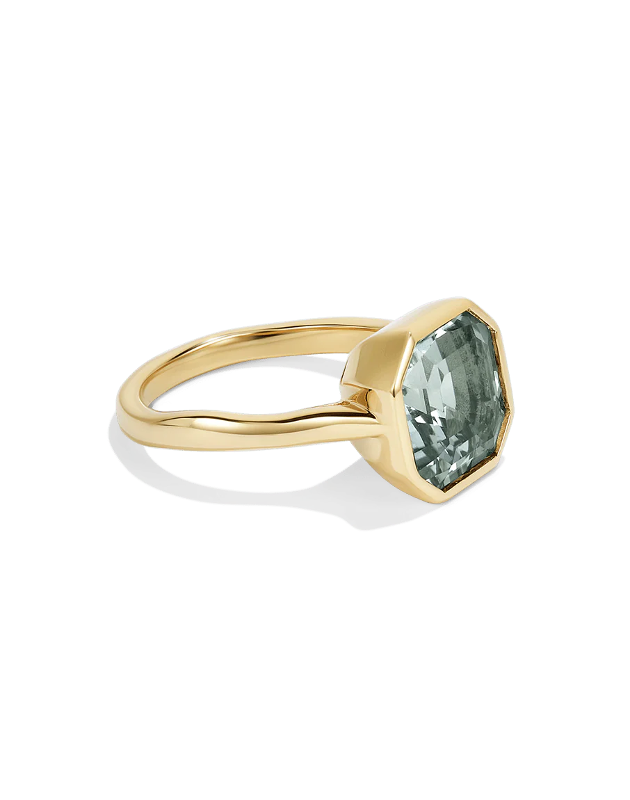 Solid Gold La Mer Ring - Image 4