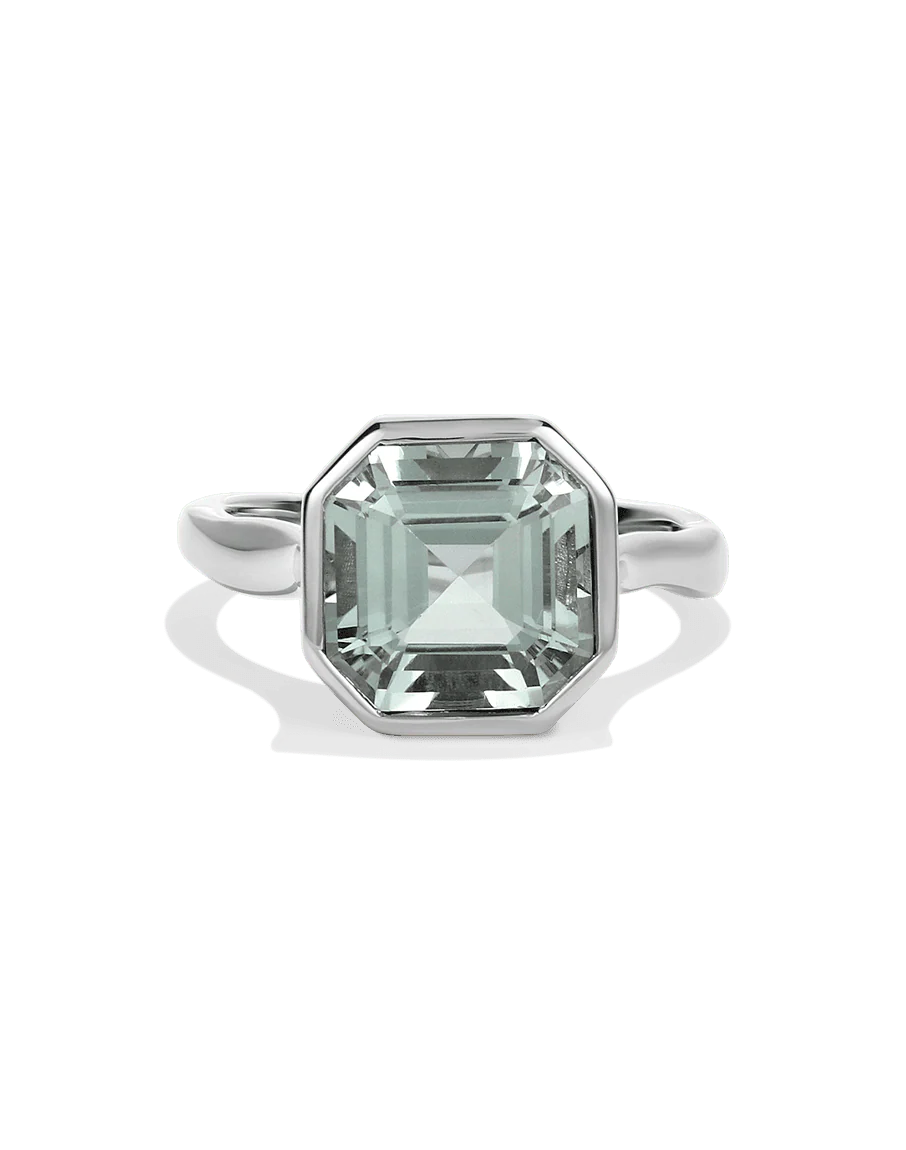 Solid Gold La Mer Ring - Image 5